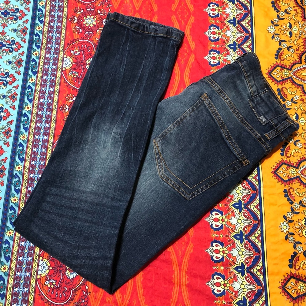 Alexander Julian men’s stretch skinny jeans. EUC!